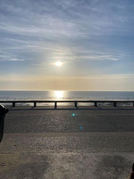 Pleine Face Mer Et Plage Ault Eksteriør billede